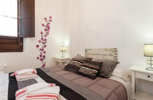 Old Town Apartment | Casa ALEGRIA by Cadiz4Rentals