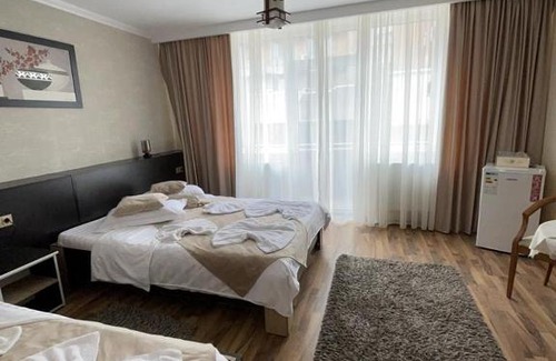Tirgu Jiu House | Casa Alex