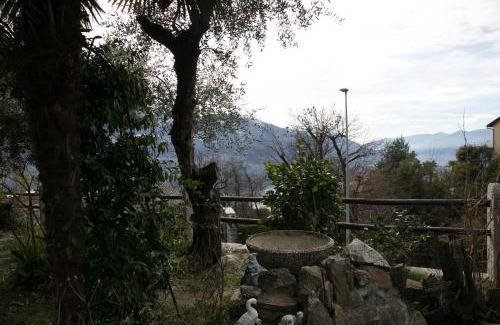 Brione sopra Minusio Apartment | Casa Alma Grotto