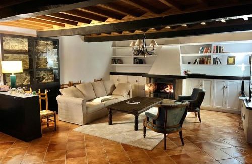 Laracha House | Casa Alvite