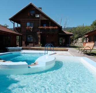 Cisnadie House | Casa Amalia Tocile -Sadu