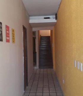Aeroclube House | Casa Amarela