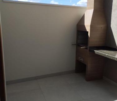 Guaira House | Casa Amarte - Sobrado Privado com Garagem