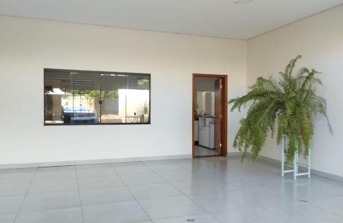Guaira House | Casa Amarte - Sobrado Privado com Garagem