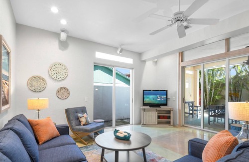 Old Town House | CASA AMOR ~ 2 Story, 3 Bedroom Home with Private Pool!