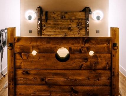Southampton Apartment | Casa Amor - Adult Only Jacuzzi Suite