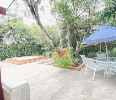 Praia Rasa House | Casa ampla em condomínio fechado com área de lazer completa