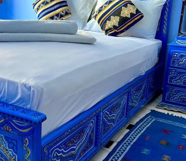Chefchaouen Apartment | CASA AMRANi