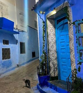 Chefchaouen Apartment | CASA AMRANi