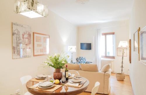 San Niccolo Apartment | Casa Anna - Charming central apartment