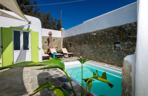 Plintri House | Casa Annaise Mykonos - Cycladic Gem with Pool & Jacuzzi