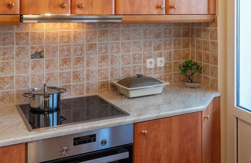 Athens Apartment | Casa Antigone - Comfortable house in Athens Metro Mall