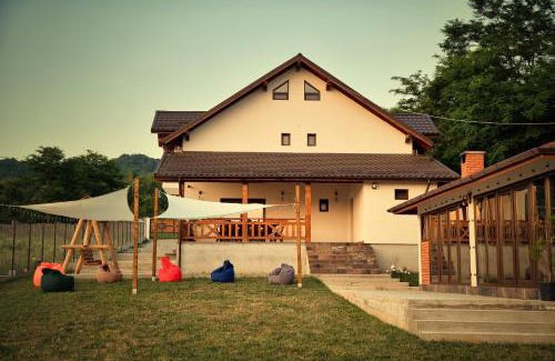 Calimanesti House | Casa Anto