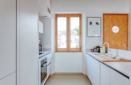 8th Arrondissement Apartment | Casa Ao - Duplex avec terrasse vue mer