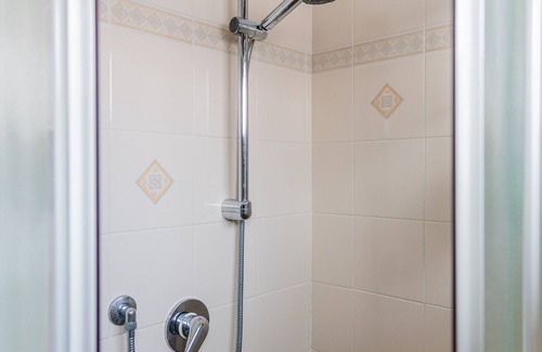 Pellestrina Apartment | Casa Aprilia - One Bedroom Apartment, Sleeps 6