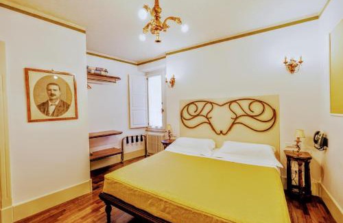 Rione II Trevi Hotel | Casa Arpinelli