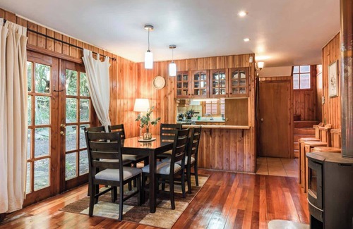Pucon House | Casa Arrayan Summary: