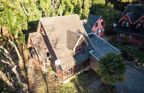 Pucon House | Casa Arrayan Summary: