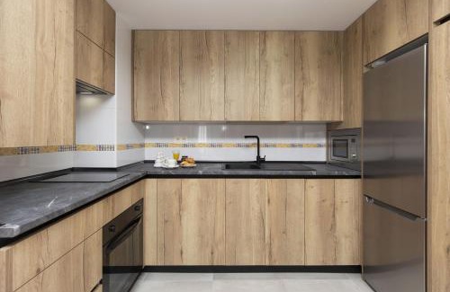Escarrilla Apartment | Casa Atienza by BeValle