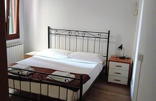 San Polo Apartment | Casa Aurora