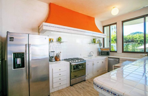 Conchas Chinas Villa | Casa Aventura in Puerto Vallarta by Personal Villas - Walk to the Beach