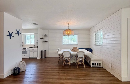 Key Largo House | Casa Azul a Charming 3-bedroom house in Key Largo