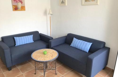 Bolonia House | Casa Azul