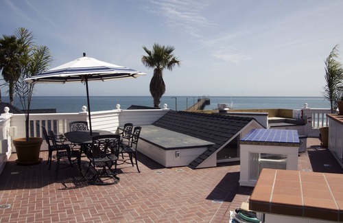 Avila Beach House | Casa Azul - Stunning Beach Front House in Avila Beach
