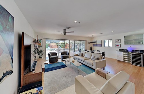 Parkcrest House | Casa Azul
