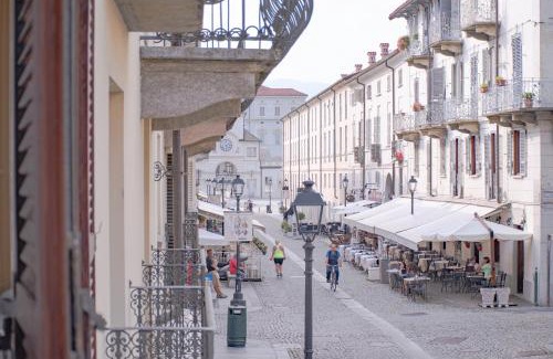Venaria Reale Apartment | Casa AZZURRA 61Mq a 30 metri dalla Reggia di Venaria