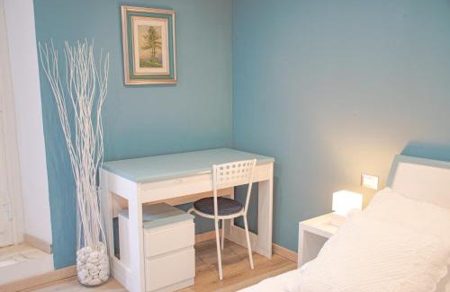 Venaria Reale Apartment | Casa AZZURRA 61Mq a 30 metri dalla Reggia di Venaria