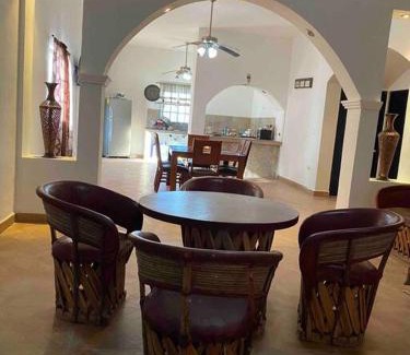 Cuatrocienegas De Carranza House | Casa Bartoleña Cuatrociénegas