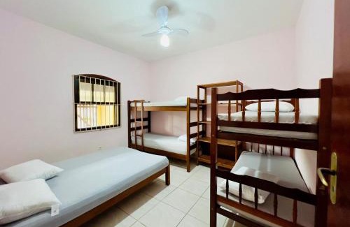 Pereque-Acu House | Casa Bauri Espaçosa com Churrasqueira e só 600m da praia Perequê Açú