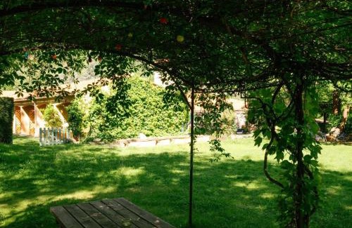 Sahorre Apartment | Casa Bauxells