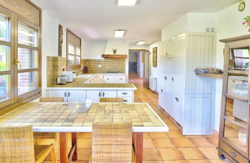 Sant Andreu de Llavaneres Villa | Casa Belle Aire - Five Bedroom Villa, Sleeps 16