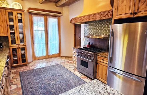 Arroyo Seco House | Casa Bella Compound- private yard- stream gourmet kitchen high speed internet