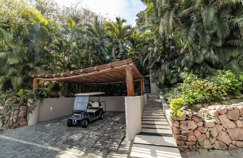 La Cruz de Huanacaxtle Villa | Casa Bella - Spectacular villa located in the exclusive Condominium Real del Mar