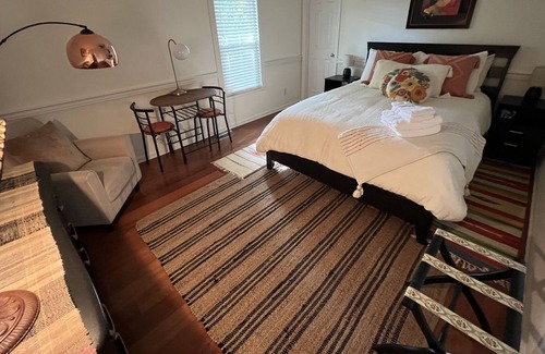 West Ashley House | Casa Bella Vita is waiting to share the beautiful life with you!