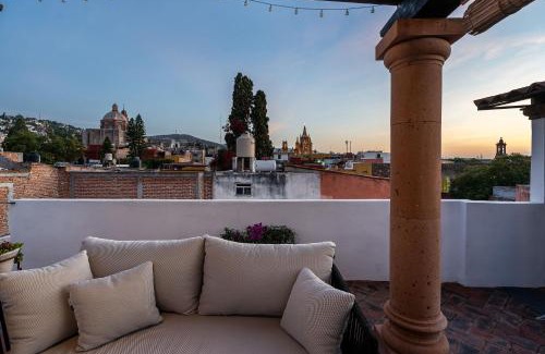 Zona Centro House | Casa Bellavista, 4BR in Centro Jardin Allende