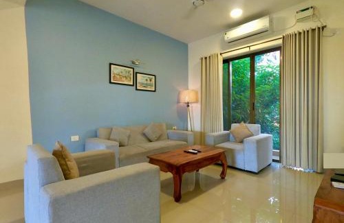 Betim Apartment | Casa Belle 3 BR Town Home short drive to Panjim City and Casino