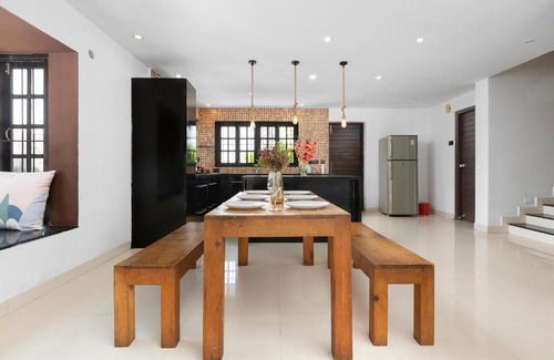 Ilhas Villa | Casa Belo - 4BHK Villa with Private Garden & River View