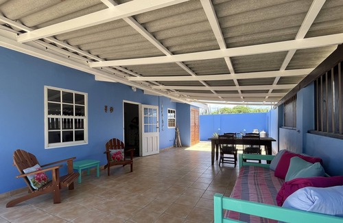 Moko Cottage | Casa Biba Dushi - 3 bedroom cottage - Live like a local!