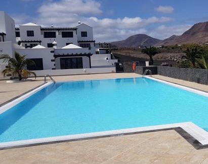 Playa Blanca House | Casa Bidasoa 35