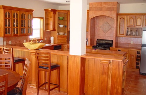 San Pedro House | Casa Blanca Mata Grande- Includes boat/captain! Gold Standard Approved!