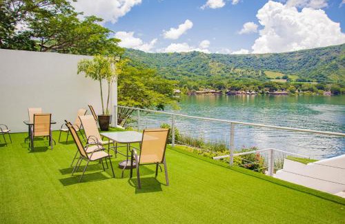 La Laguna Apartment | Casa Blanca SAMAO