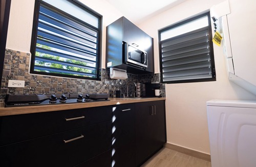 Carrizal House | Casa Blanca with Private Pool - Relaxing Retreat