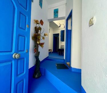 Medina House | Casa bleuté
