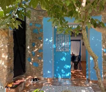Tassift Cabin | Casa bni maala