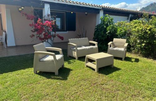 Tertenia Apartment | Casa Boeri - Vista mare con piscina e giardino Residence Abba Urci