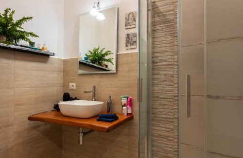 Ulassai Apartment | Casa Boi tra montagna e mare